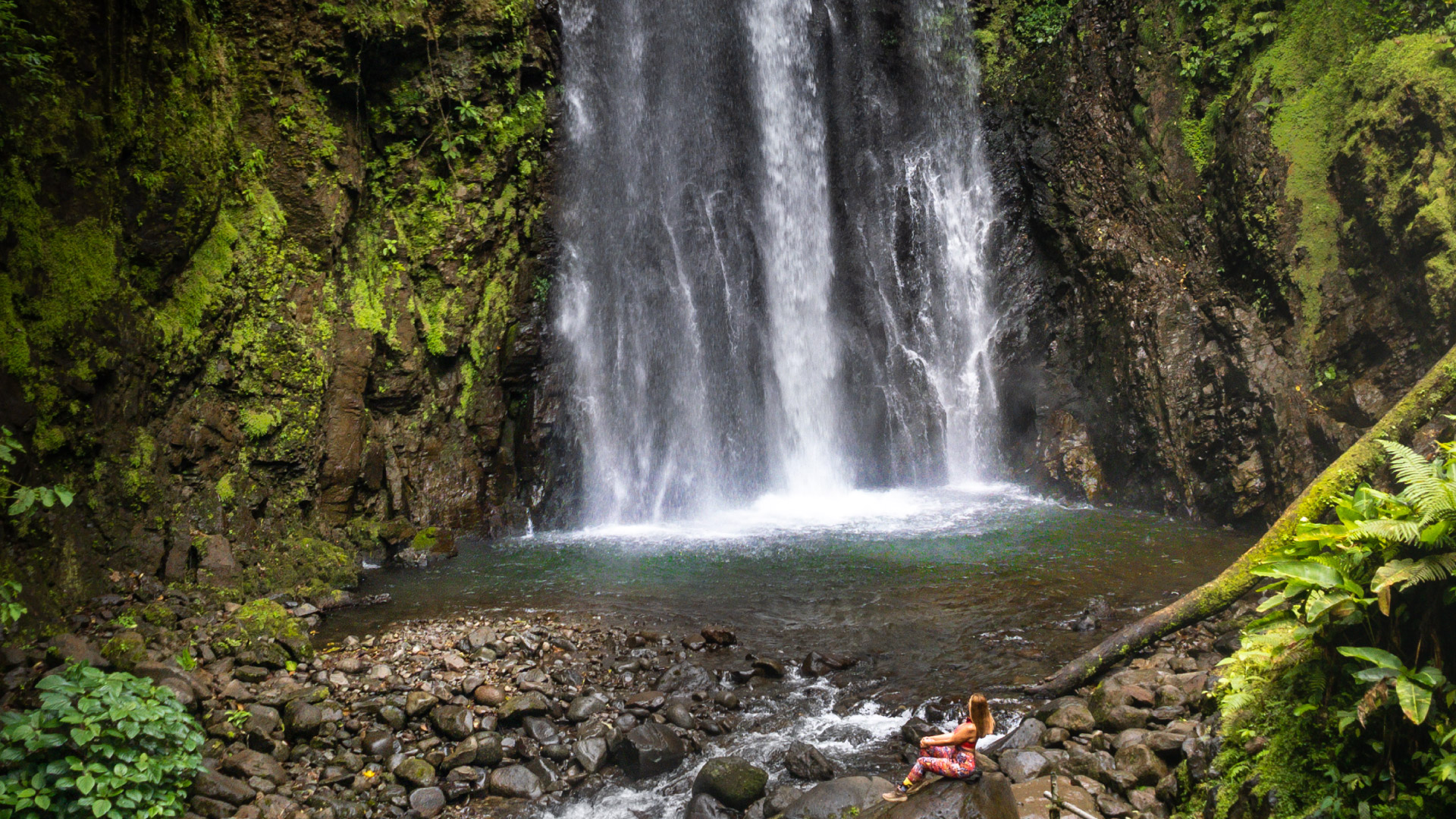 El Tigre Waterfalls Expedition